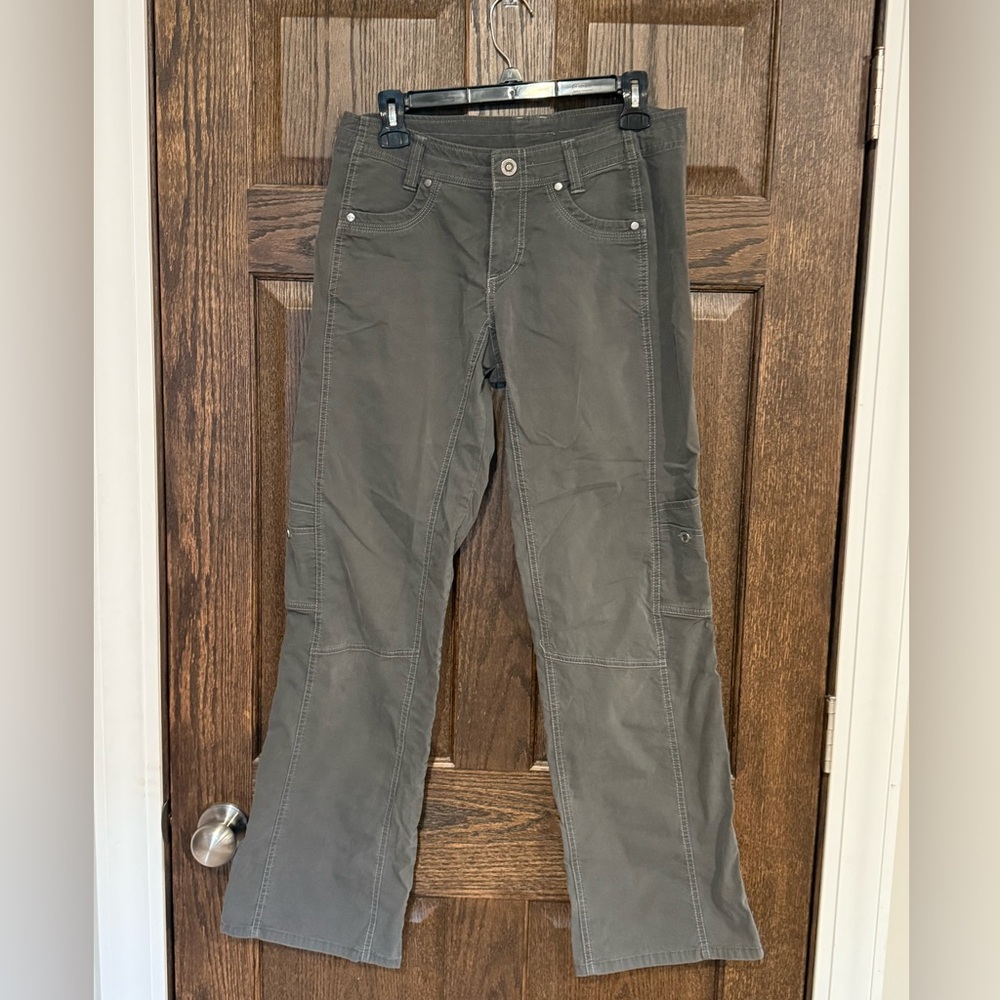 KÜHL Legendary Hiking Pants size 8 Reg.